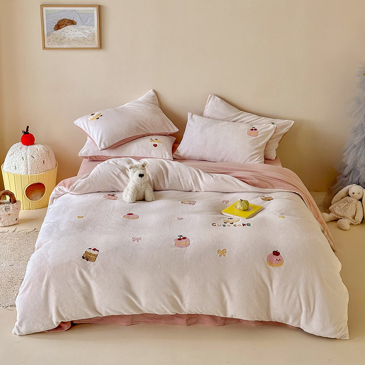 Bettwäsche-Set mit bestickten Cupcake-Motiven und weicher Baumwollmischung