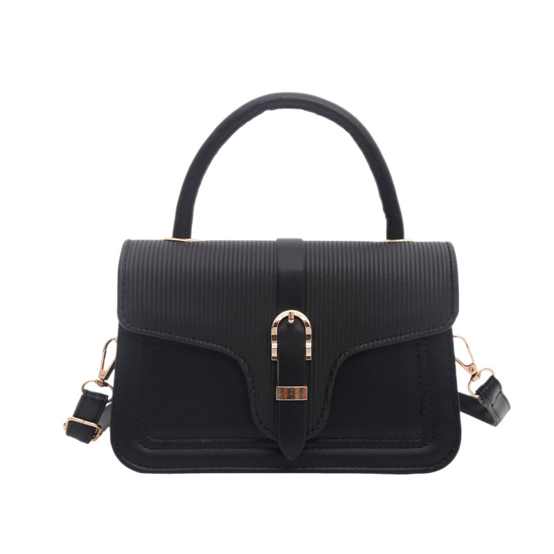 Strukturierte Handtasche