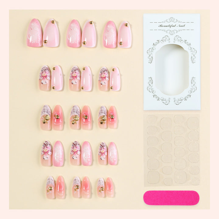 Kreatives Floral Press-On Nail Set Karnz