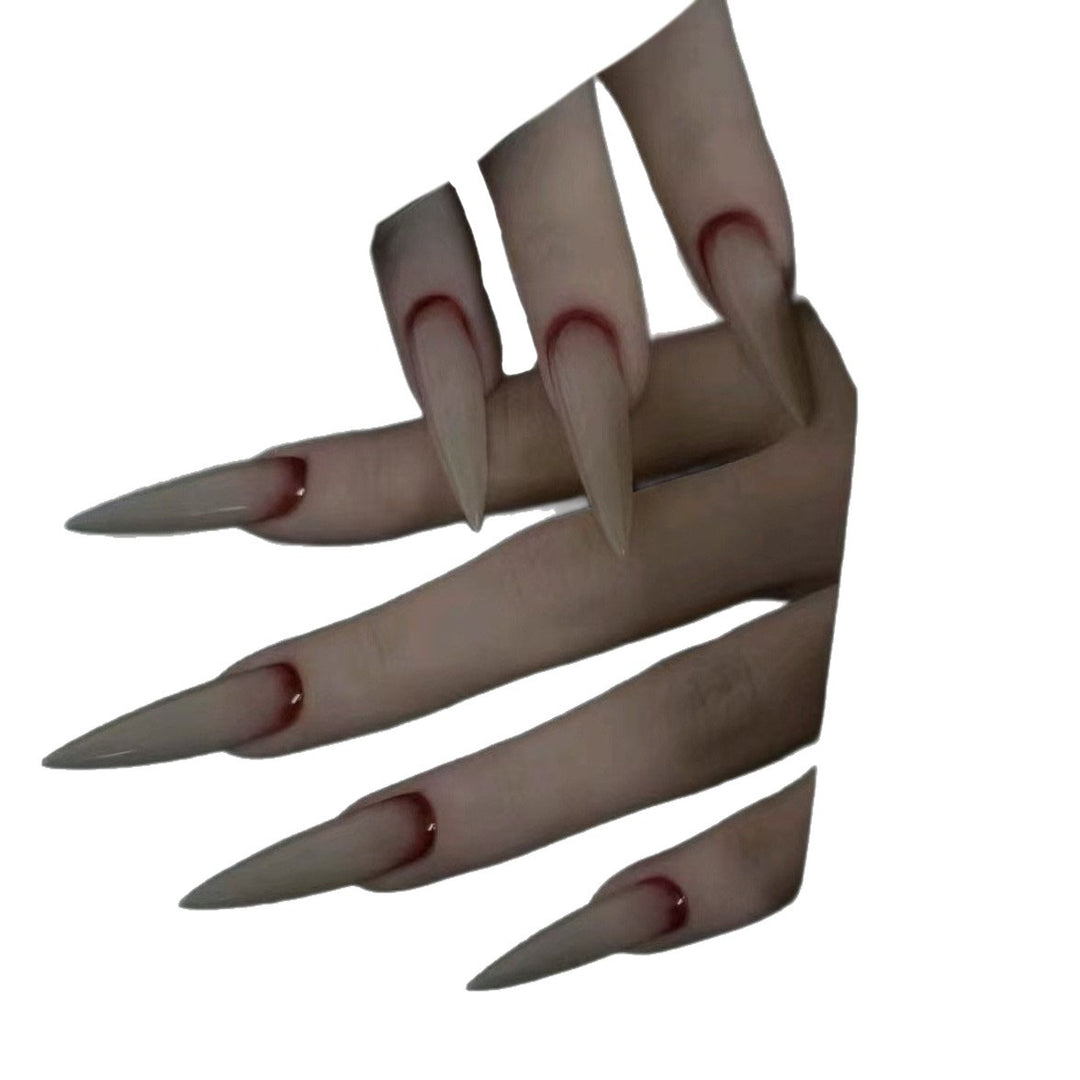 Stiletto-Nagelverlängerungen mit Ombre-Akzent Karnz