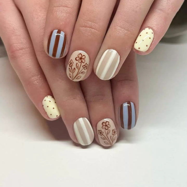 Kreative Nagelkunst Karnz