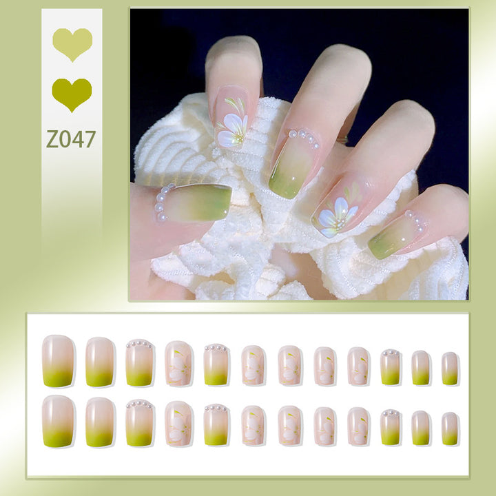 Florales Motiv Press-On Nagelkunst