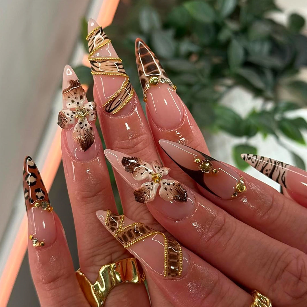 Künstliche Stiletto Kunstnägel mit Glamourösen Tiermotiven Karnz