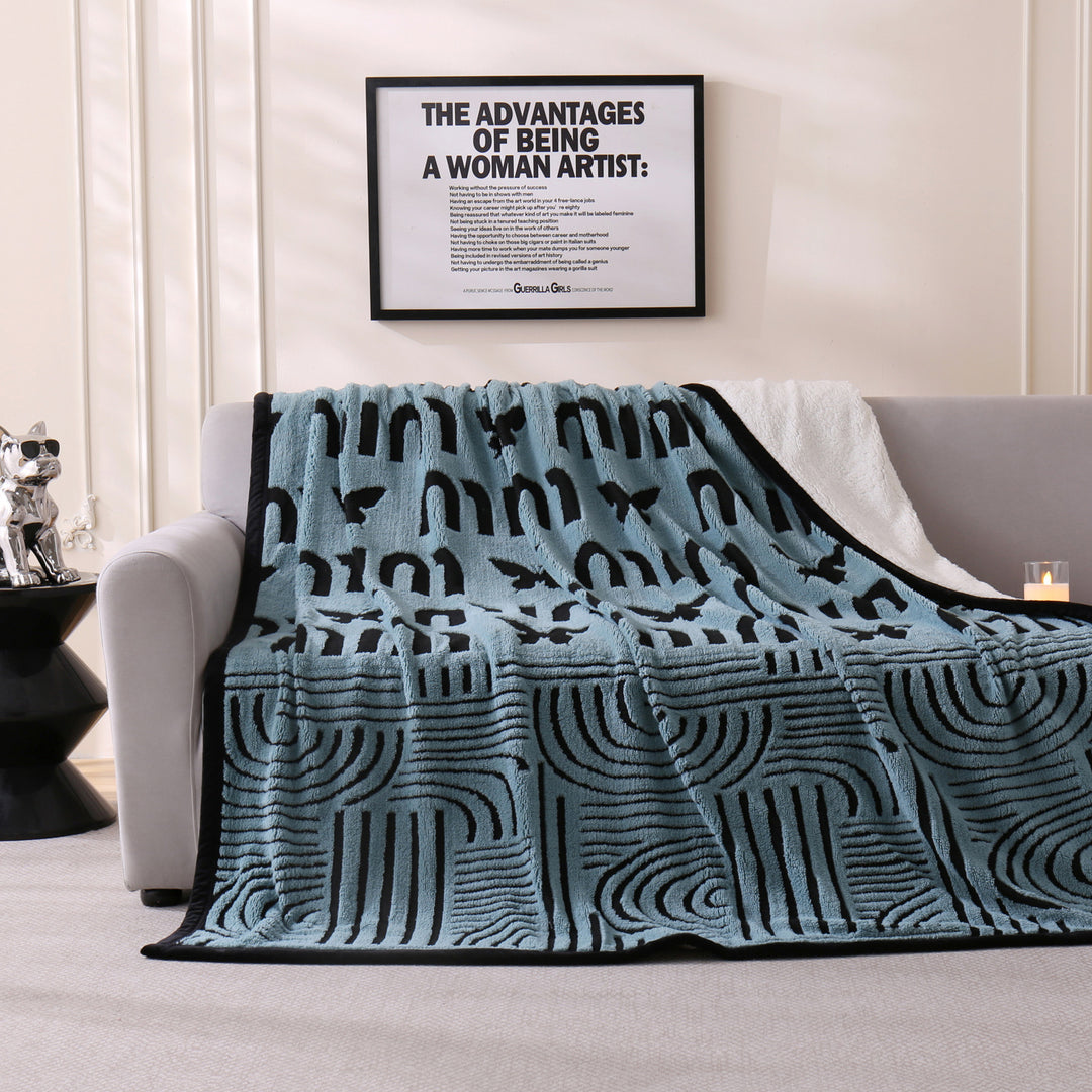 Chic Floral Pattern Wurfdecke Karnz
