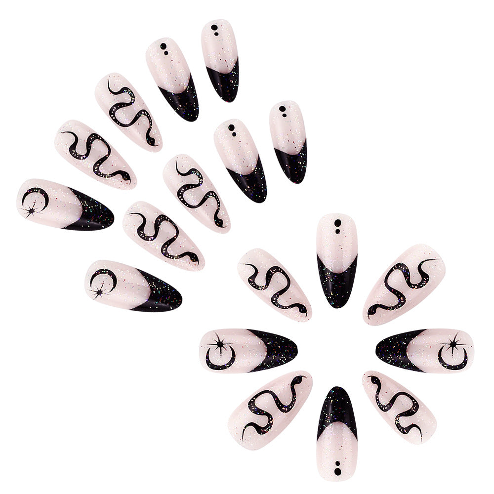 Halloween-Themen Künstlerische Press-On Nagelset Karnz