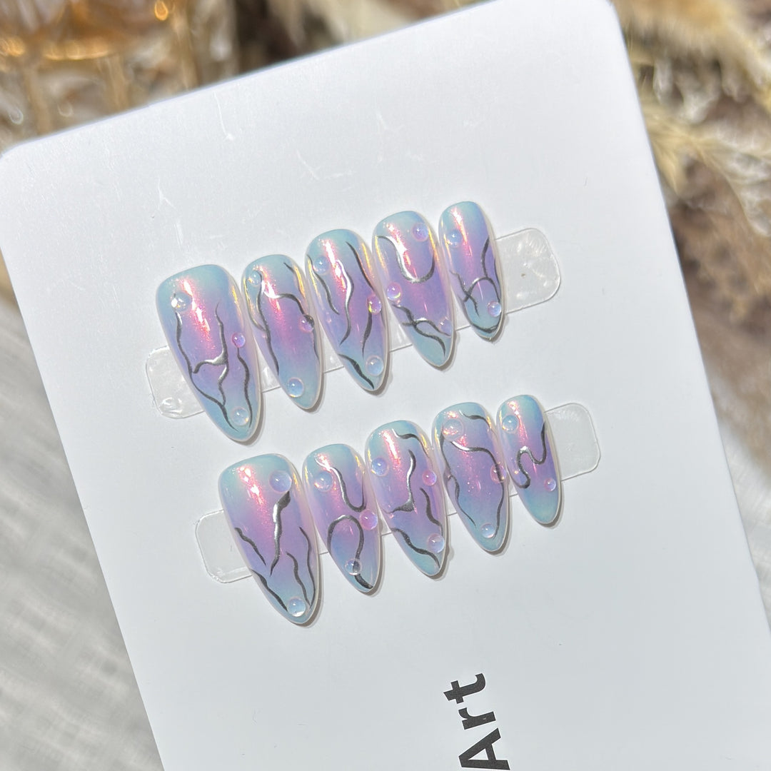Iridescent Press-On Nagelset Karnz