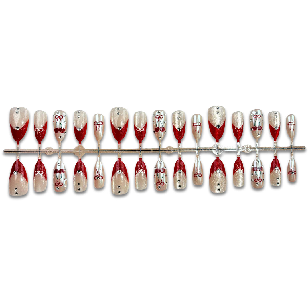 Elegantes dekoratives Press-On-Nagelset