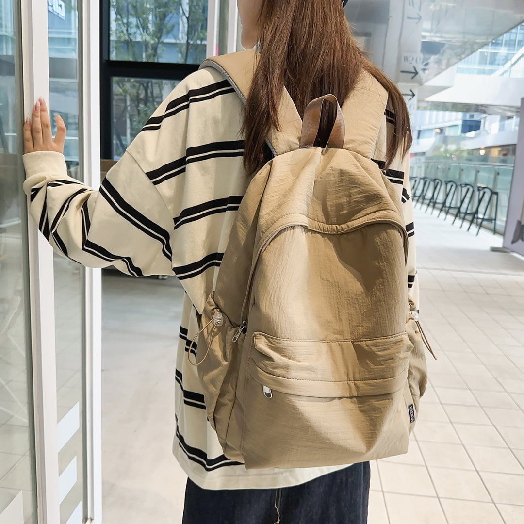 Sportlicher Rucksack mit Praktischen Seitentaschen Karnz