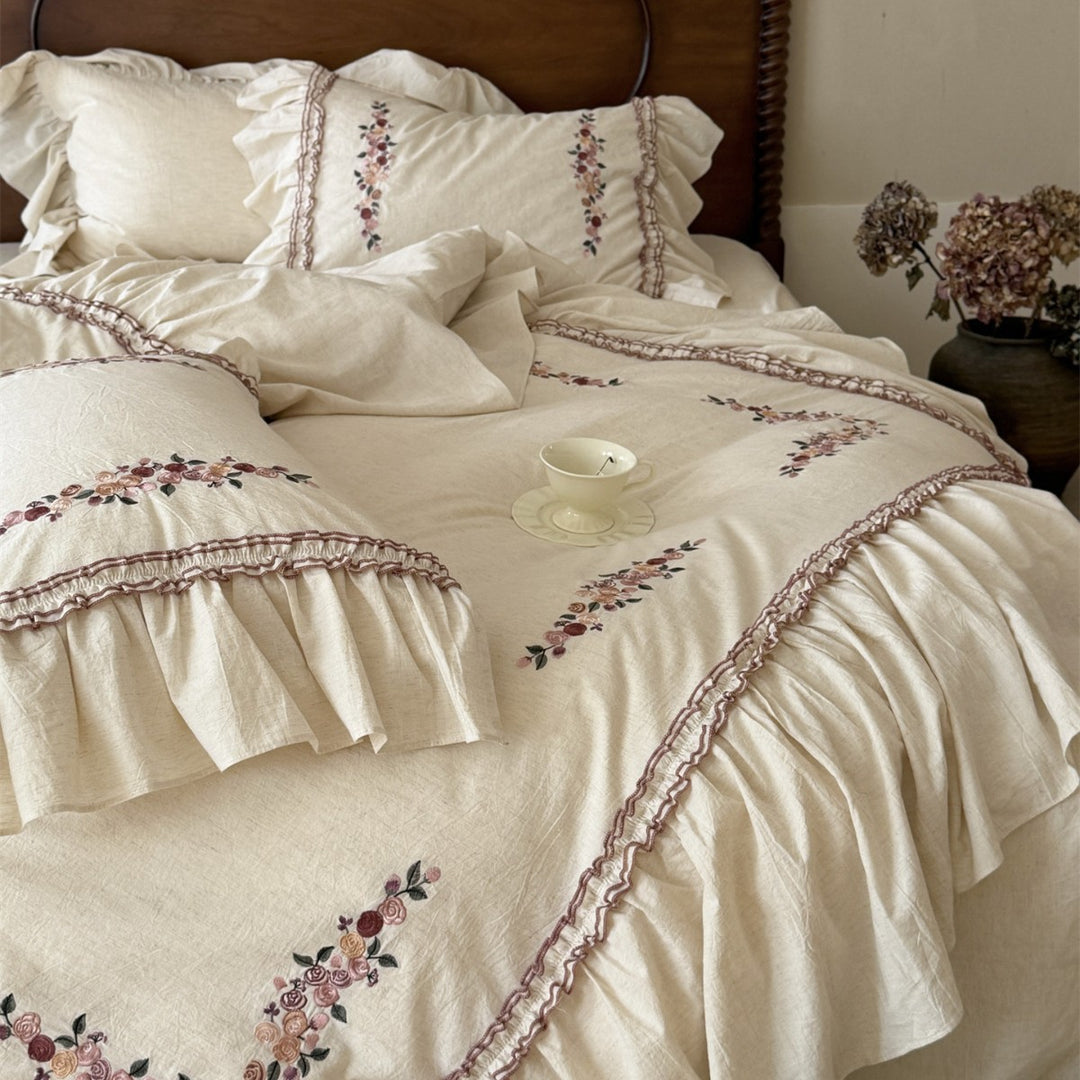 Vintage-inspirierte floral gestickte Rüsch-Linen-Bettbezug-Ensemble