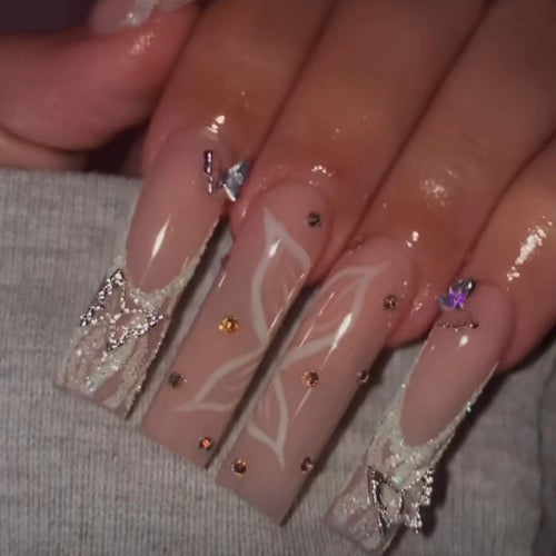 Elegante Lange Nagelkunstverlängerungen Karnz