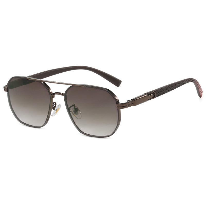 Damen modische Sonnenbrille mit stilvollen Akzenten Karnz