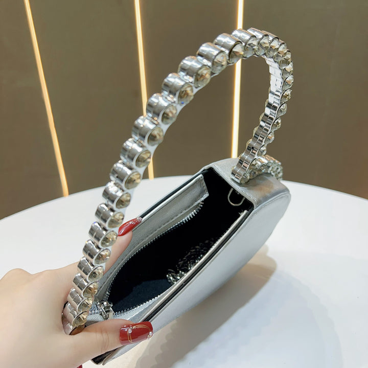 Herzförmige Strass-Handtasche