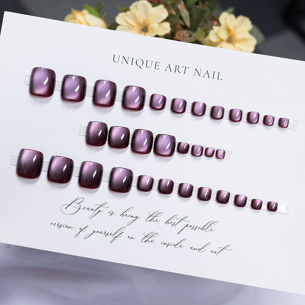 Elegante Metallische Nagelkunst
