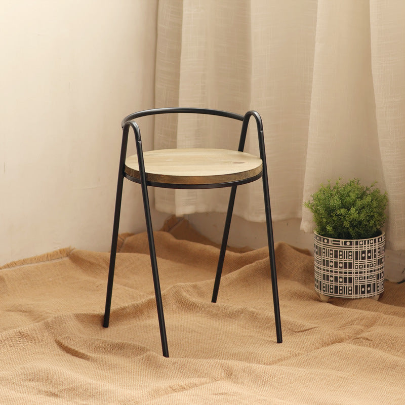 Moderner Hocker mit Holzsitz Karnz