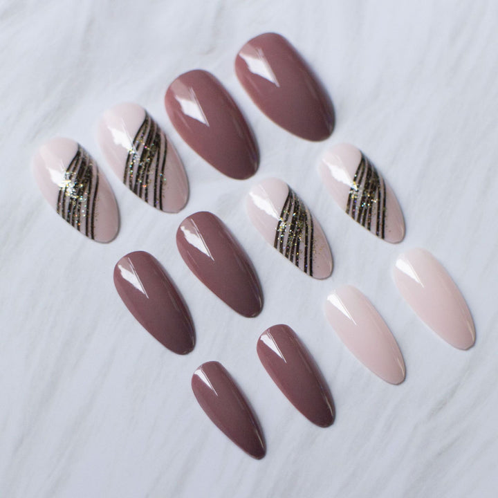 Elegantes Stiletto-Design-Nagelkunst-Set