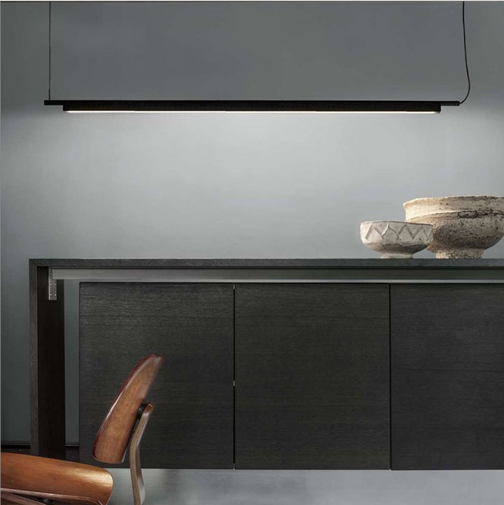 Moderne lineare Pendelleuchte