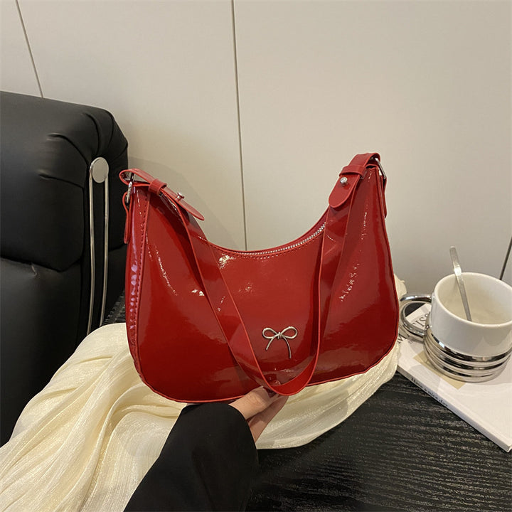 Premium Glänzende Kunstleder Hobo Tasche Karnz