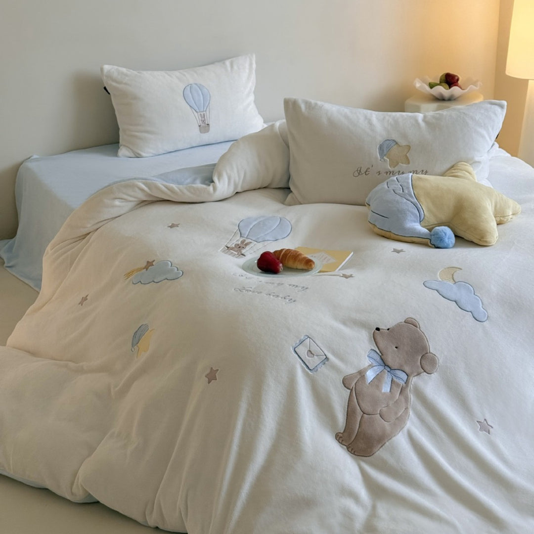 Kinder-Bettwäsche-Set aus Baumwolle mit applizierten Heißluftballon- und Teddybär-Motiven Karnz