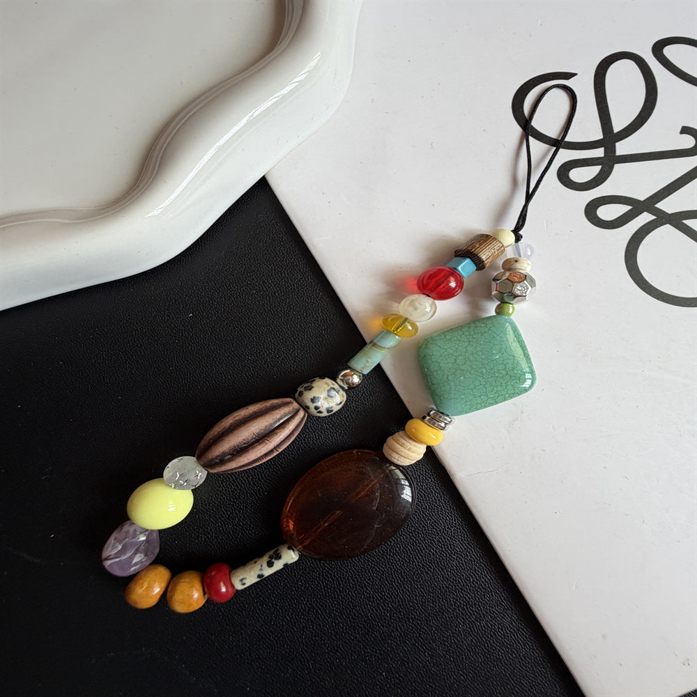 Stylische Perlen-Handykette Karnz