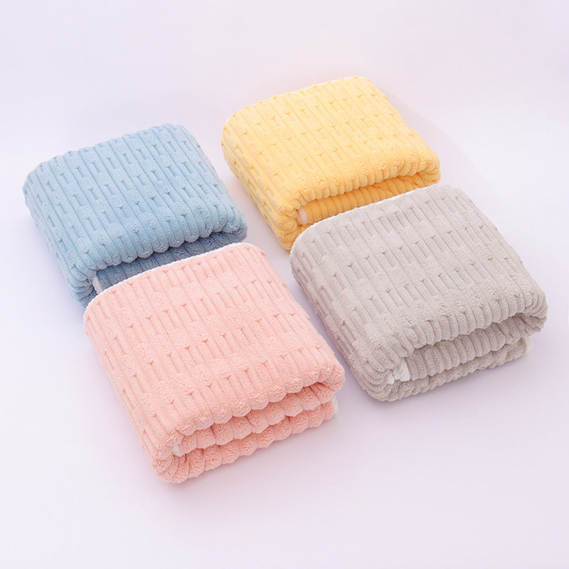 Damen Elegantes Frottee Handtuch mit modernen Mustern Karnz