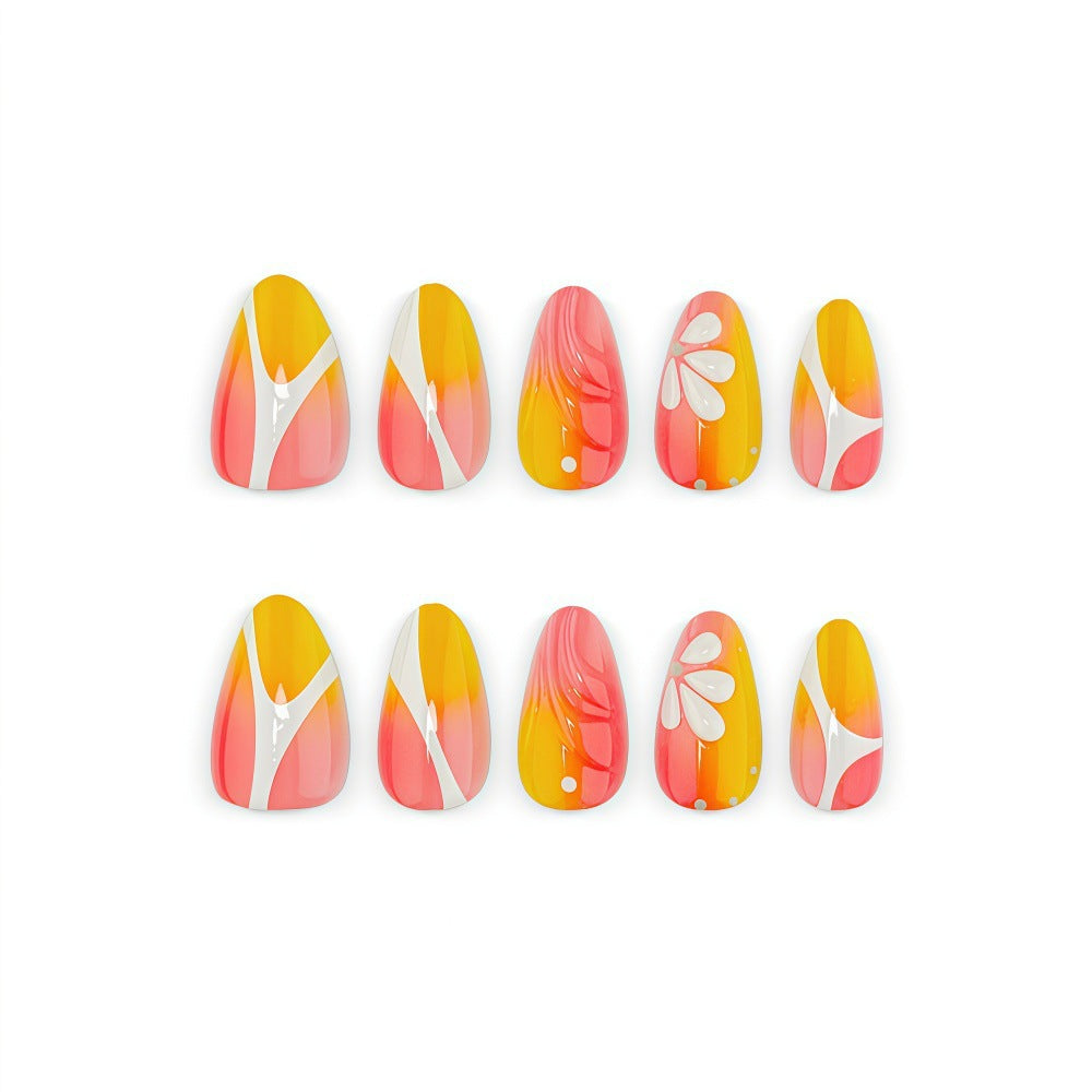 Kunstvolle Nagelspitzen Karnz