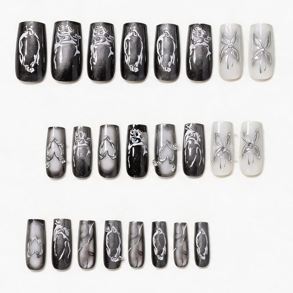 Künstlerisches Langes Press-On Nageldesign Karnz