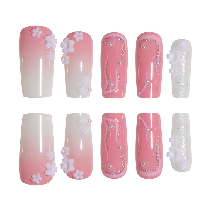Dekorative florale Nagelkunstverlängerungen Karnz