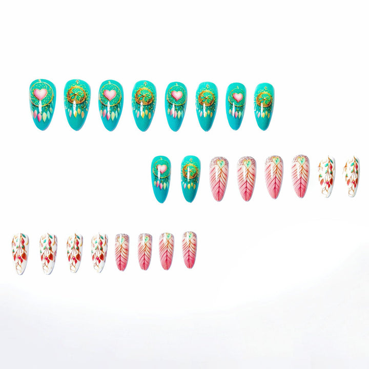 Künstlerische Nagelkunst Karnz