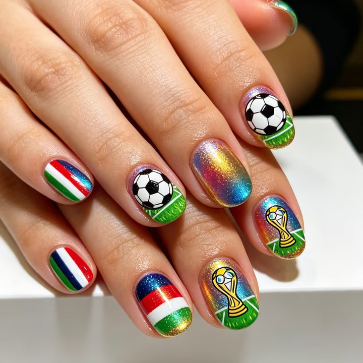Sportliche Fußball-Nagelkunst Karnz