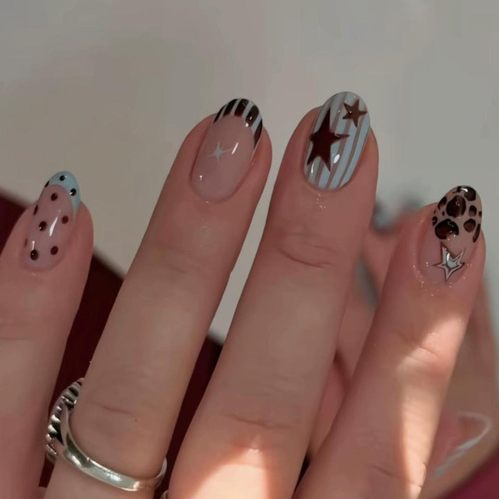 Künstlerisches Muster Nagelkunst Set Karnz