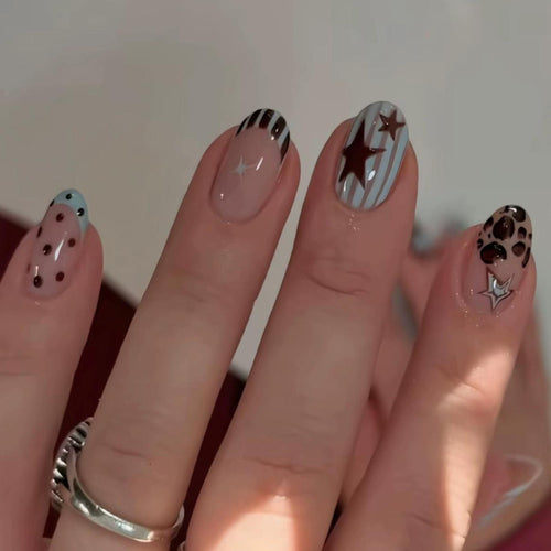Künstlerisches Muster Nagelkunst Set Karnz