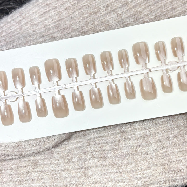 Premium Glänzende Press-On Nagelset