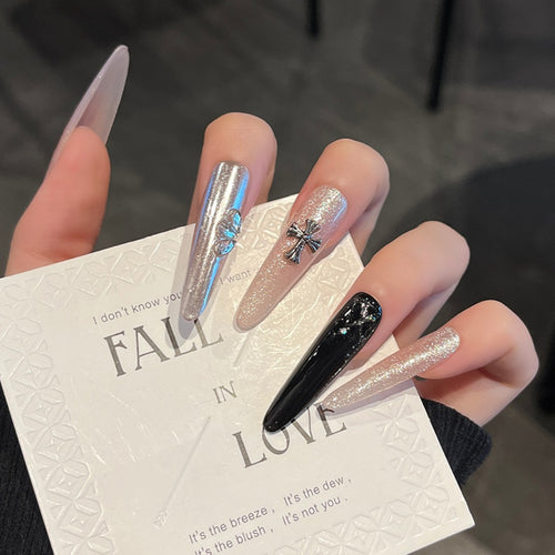 Glamouröse 3D Nagelkunst Extensions Karnz