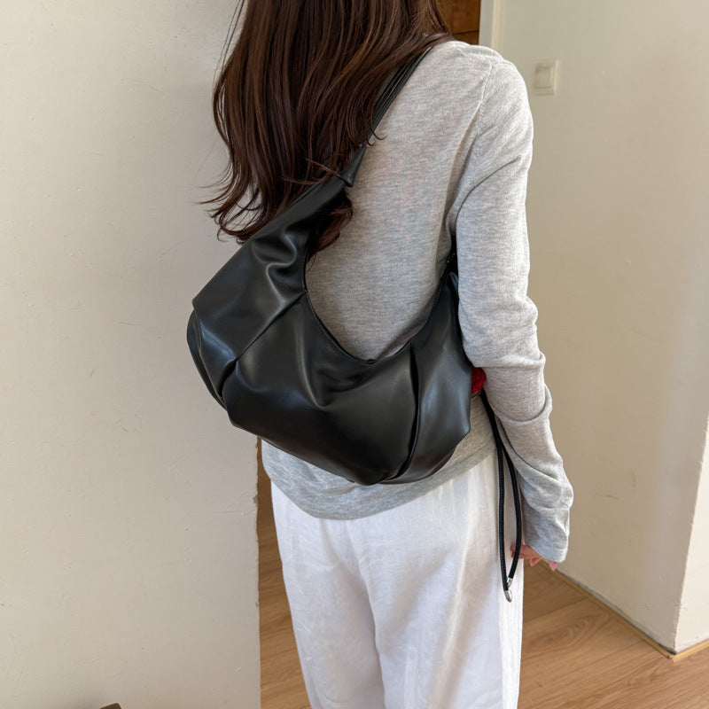 Moderner minimalistischer Hobo-Beutel