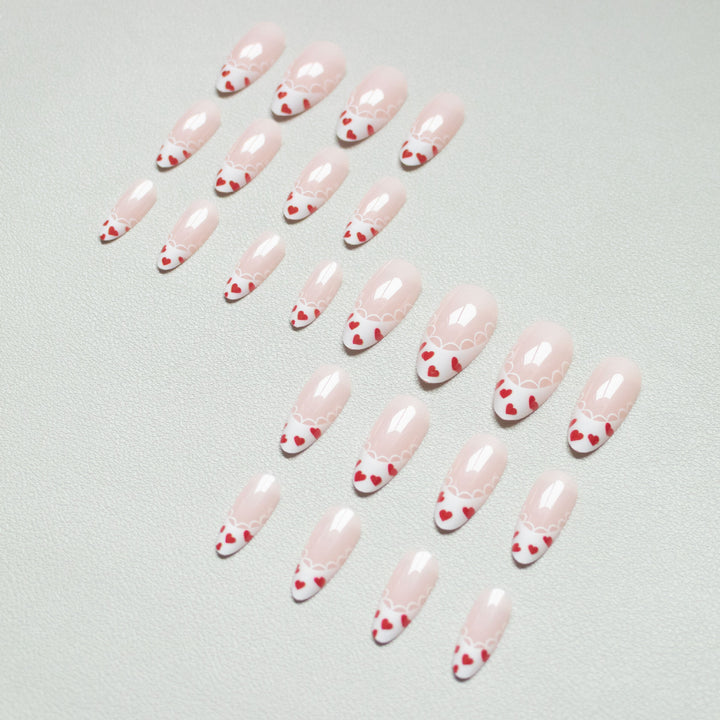 Herz-akzentiertes Acryl-Nail-Art-Set