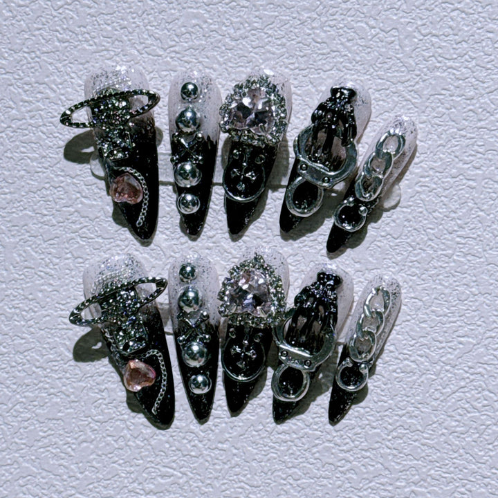 Glamouröse Nagelkunst Verlängerungen