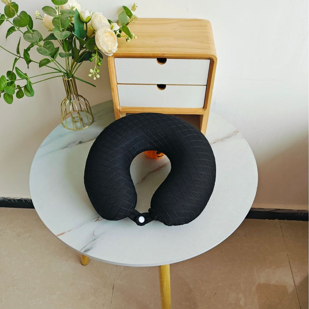 Unisex Nackenstütze mit ergonomischem Design und abnehmbarer Bezug Karnz