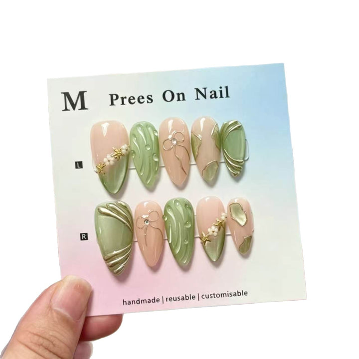 Handgemachtes Press-On Nagelkunstset mit botanischem Design