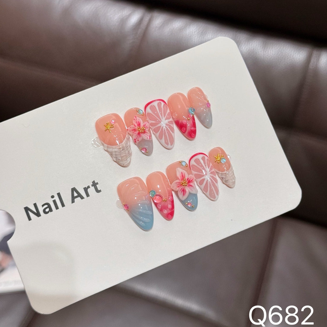 Dekoratives Press-On Nagelkunstset mit Blumen- und Zitrusdesigns