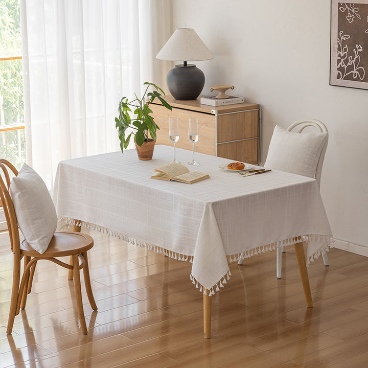 Elegante strukturierte Tischdecke