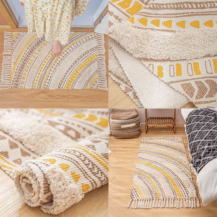 Flacher Boho-Teppichläufer aus Baumwollmischgewebe mit geometrischem Hexagon‑Tufting und dekorativem Fransenrand