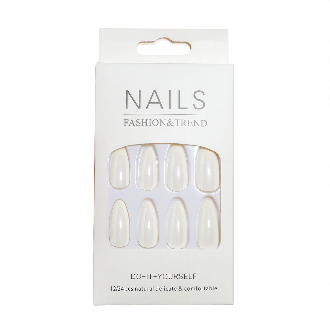 DIY natürliche Press-On Nagelspitzen Karnz