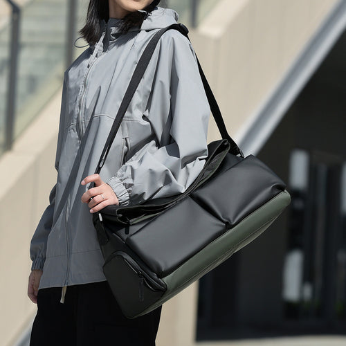 Vielseitige Multi-Taschen Umhängetasche Karnz