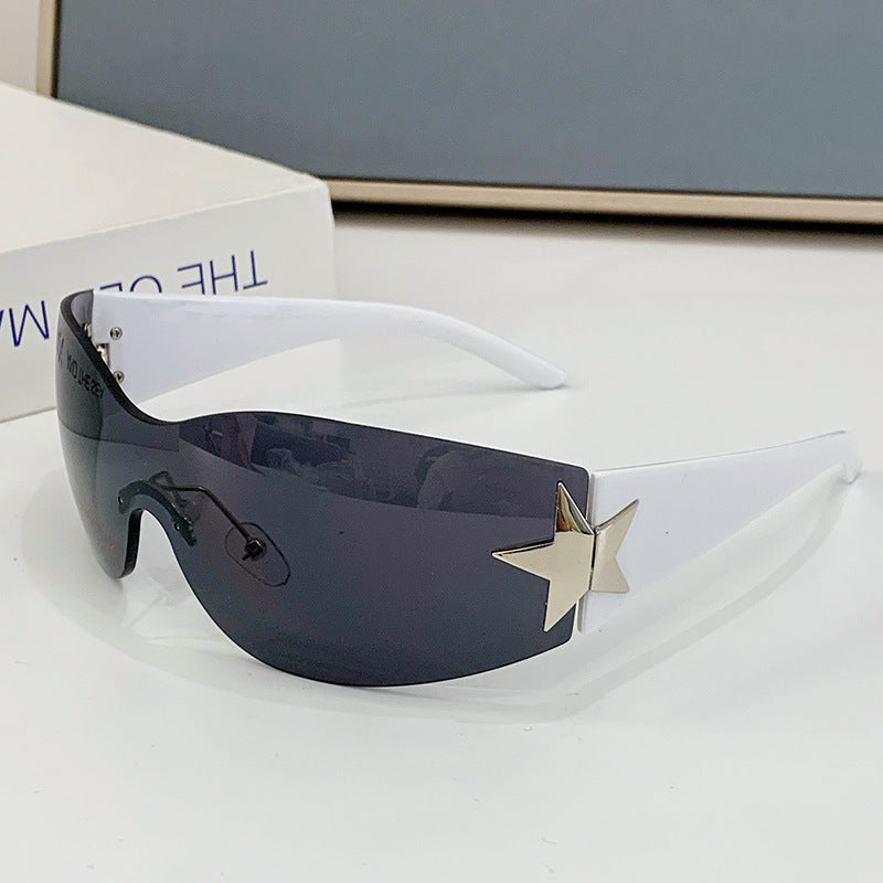 Damen modische Sonnenbrille mit künstlerischem Sternenakzent Karnz