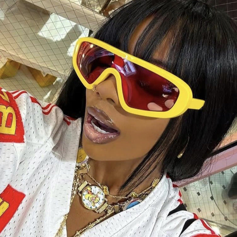 Damen Sportliche Sonnenbrille mit großem Sichtfeld und UV-Schutz Karnz