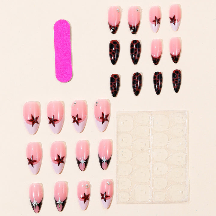 Künstlerisches 3D-Acryl-Nail-Design Karnz