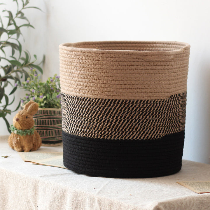 Moderner Aufbewahrungskorb mit grauem Strickmuster Karnz