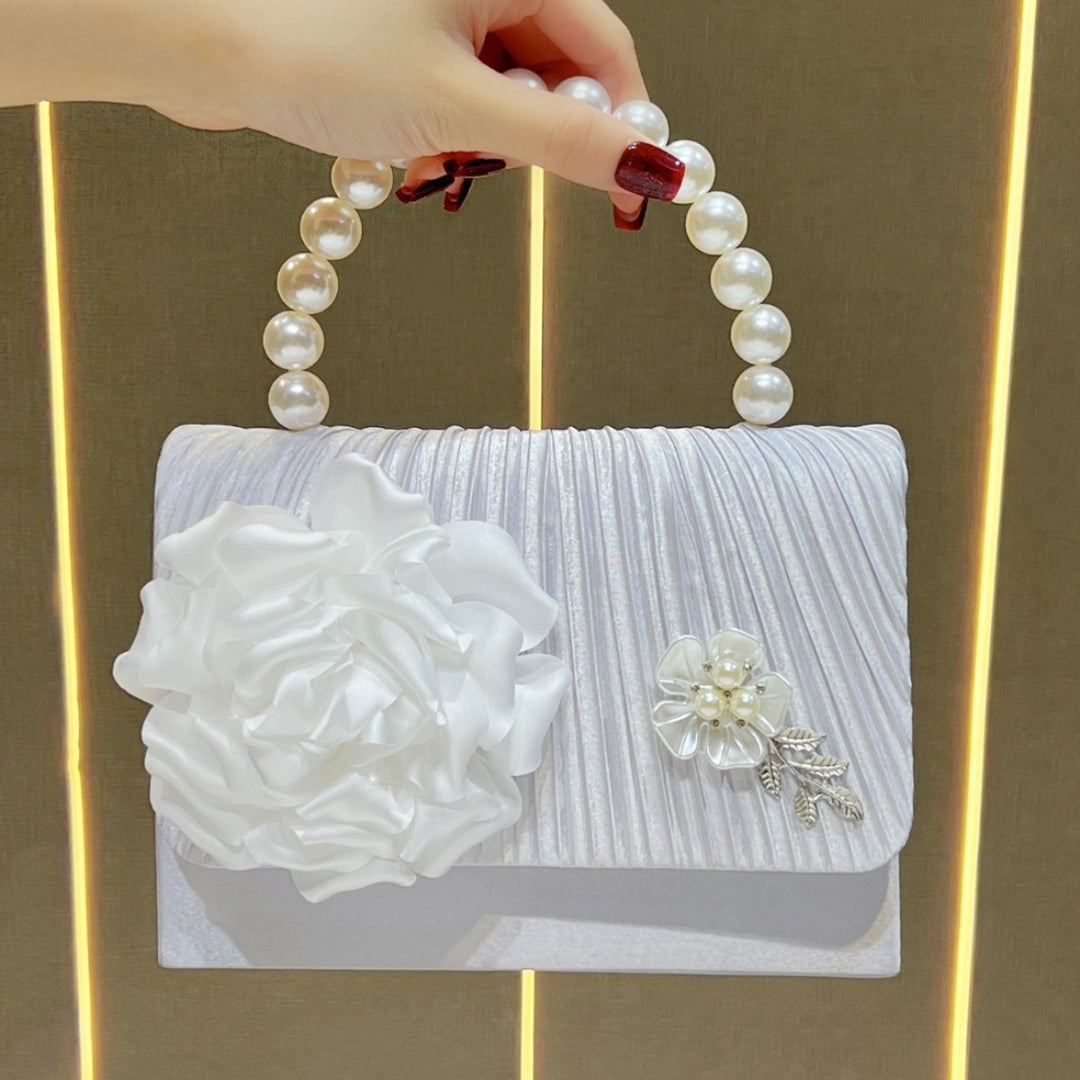 Elegante florale Abendtasche