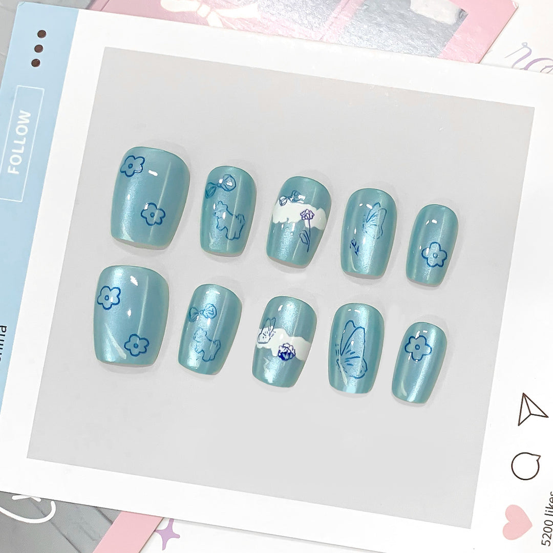 Kunstvolle Künstliche Nägel mit Blumen-Design Karnz