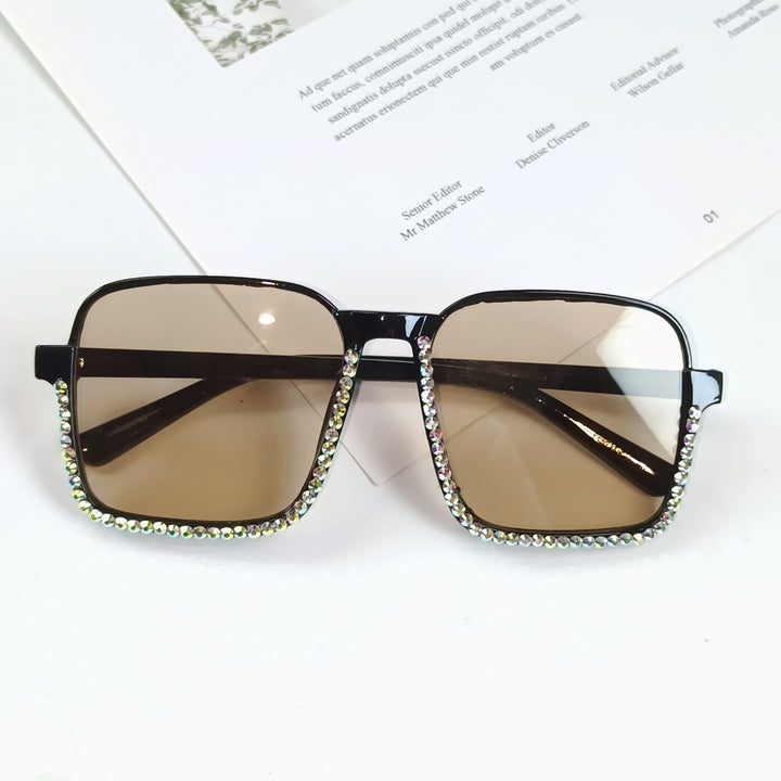 Damen Glamouröse Sonnenbrille mit funkelndem Strass-Besatz Karnz